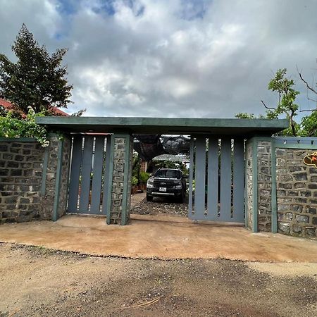 Ylang Farmstay Buon Ma Thuot Exterior photo